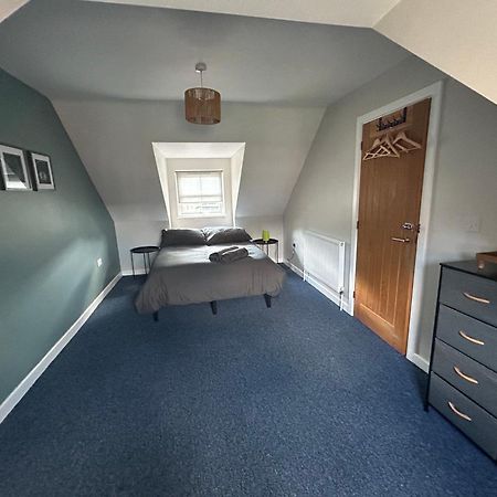Double Room Yeovil Town Centre Exterior photo